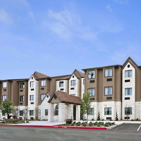 Microtel Inn & Suites By Wyndham Round Rock Eksteriør billede