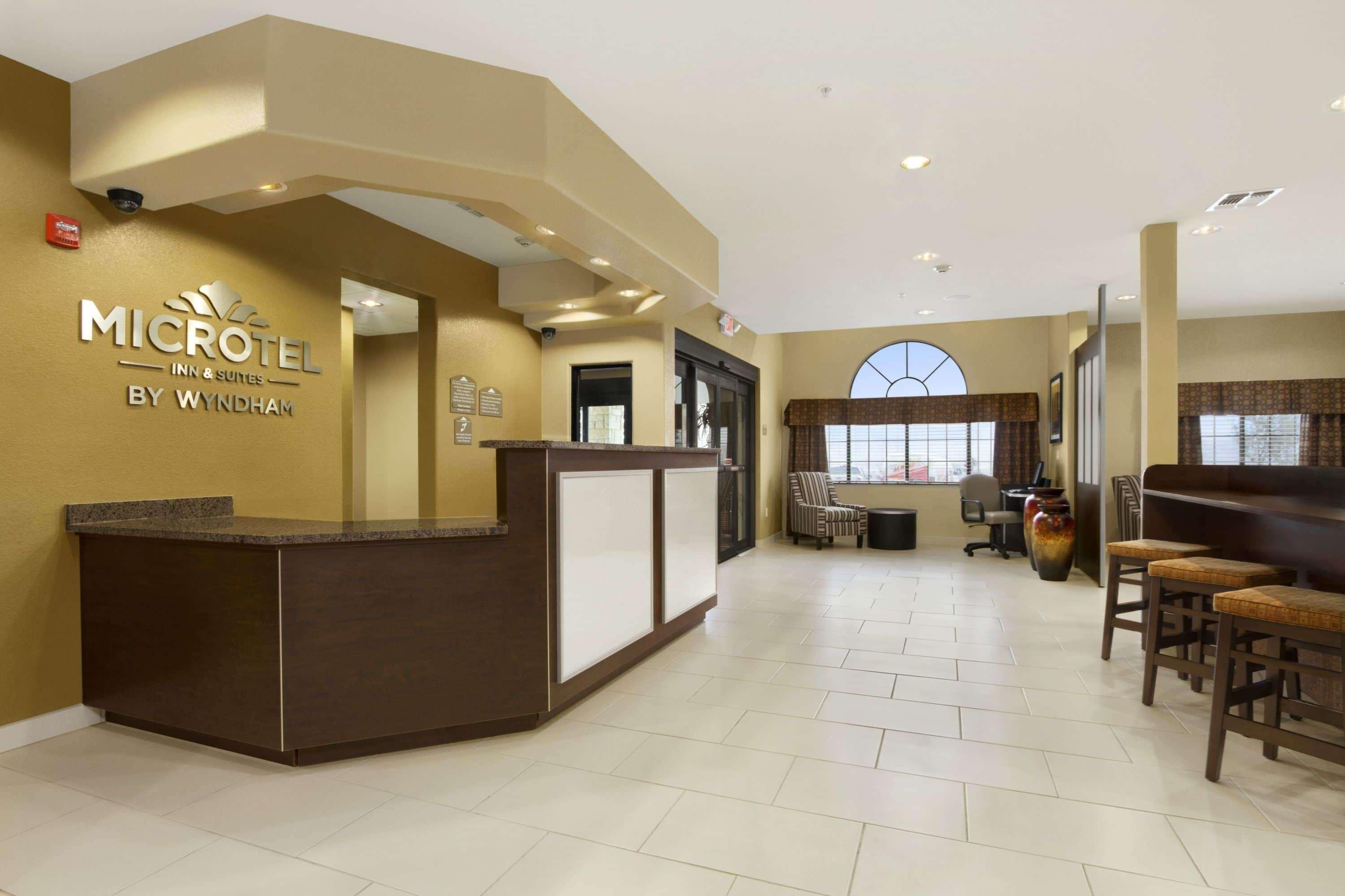 Microtel Inn & Suites By Wyndham Round Rock Eksteriør billede